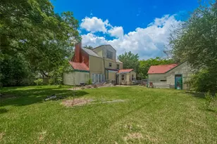 230 9th Ave N, Texas City, TX 77590 - Photo 33