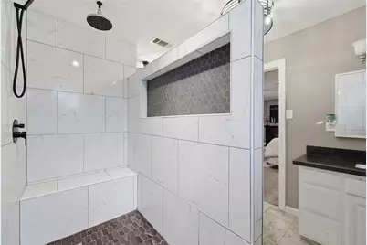 915 S 13th Street, Nederland, TX 77627 - Photo 25