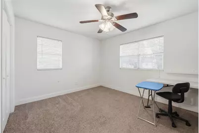 915 S 13th Street, Nederland, TX 77627 - Photo 33