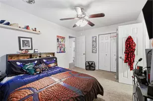 915 S 13th St, Nederland, TX 77627 - Photo 29