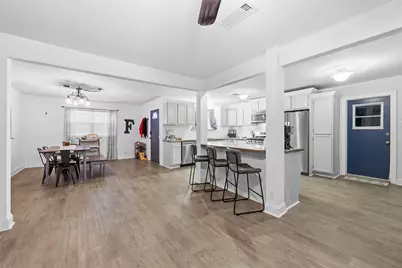 915 S 13th Street, Nederland, TX 77627 - Photo 13