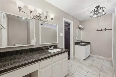 915 S 13th Street, Nederland, TX 77627 - Photo 27