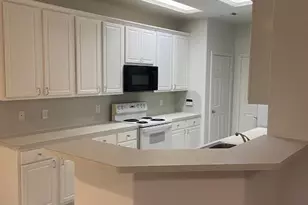 2926 Loganberry Park Ln, Houston, TX 77014 - Photo 5