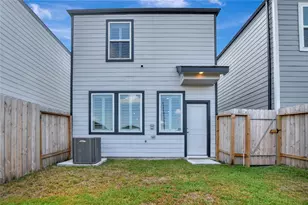 1026 Moon Drop Ln, Houston, TX 77090 - Photo 29