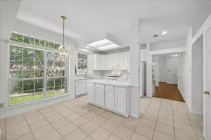 88 Laughing Brook Ct, The Woodlands, TX 77380 - Photo 11