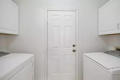 88 Laughing Brook Court, The Woodlands, TX 77380 - Photo 23