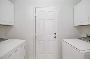 88 Laughing Brook Ct, The Woodlands, TX 77380 - Photo 23