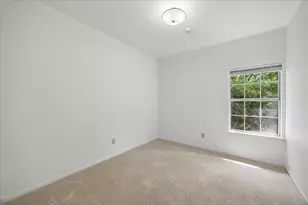 88 Laughing Brook Ct, The Woodlands, TX 77380 - Photo 21