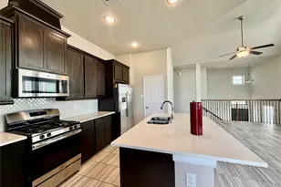 8758 Laurel Crest Dr, Missouri City, TX 77459 - Photo 7