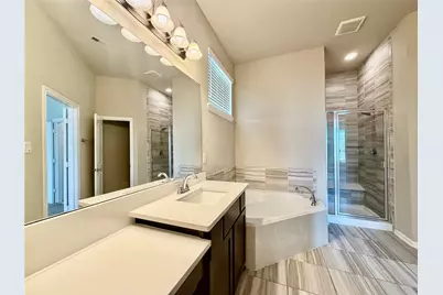 8758 Laurel Crest Drive, Missouri City, TX 77459 - Photo 13