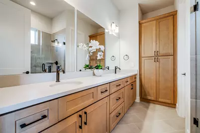 6506 Old Olive Tree Drive, Houston, TX 77091 - Photo 21