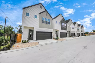 6506 Old Olive Tree Drive, Houston, TX 77091 - Photo 3