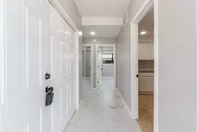 12928 John Reynolds Road, Galveston, TX 77554 - Photo 9