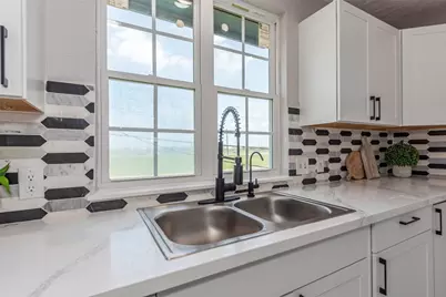 12928 John Reynolds Road, Galveston, TX 77554 - Photo 27