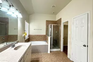 13926 Roanoke Falls Dr, Cypress, TX 77429 - Photo 19