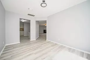 10814 Orchard Springs Dr, Houston, TX 77067 - Photo 17