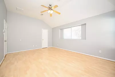 10814 Orchard Springs Drive, Houston, TX 77067 - Photo 27