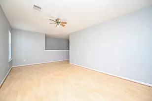 10814 Orchard Springs Dr, Houston, TX 77067 - Photo 33
