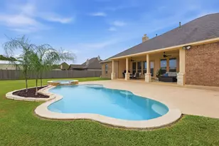 5111 Landon Ln, Baytown, TX 77523 - Photo 35