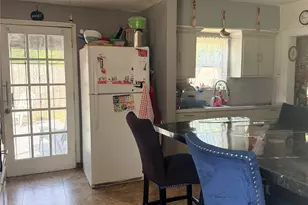 7418 Evans St, Houston, TX 77061 - Photo 5