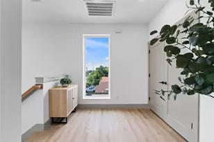 2948 Pitzlin St, Houston, TX 77023 - Photo 19