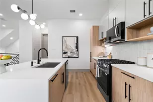 2948 Pitzlin St, Houston, TX 77023 - Photo 13