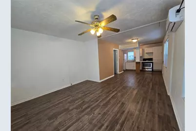 4415 McKinney Street #B, Houston, TX 77023 - Photo 3