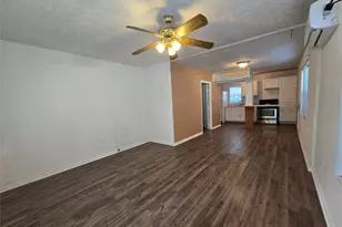 4415 McKinney St, Houston, TX 77023 - Photo 3