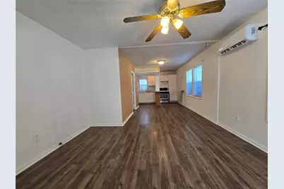 4415 McKinney Street #B, Houston, TX 77023 - Photo 5
