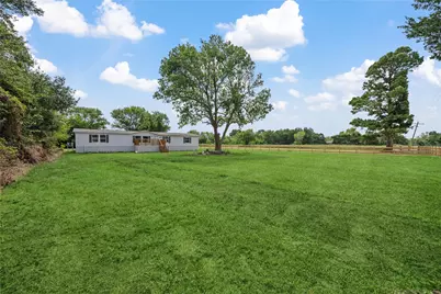 4237 S Main Street, Anahuac, TX 77514 - Photo 7
