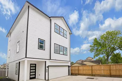 424 Sikes Street, Houston, TX 77018 - Photo 1