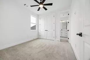 424 Sikes St, Houston, TX 77018 - Photo 9
