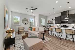 2106 Dewalt St, Houston, TX 77088 - Photo 3