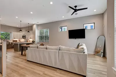 3704 Creekmont Green Lane, Houston, TX 77091 - Photo 7