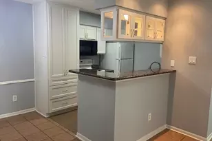 12550 Whittington Dr, Houston, TX 77077 - Photo 5