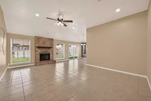 4818 Marburg Ct, Houston, TX 77066 - Photo 11