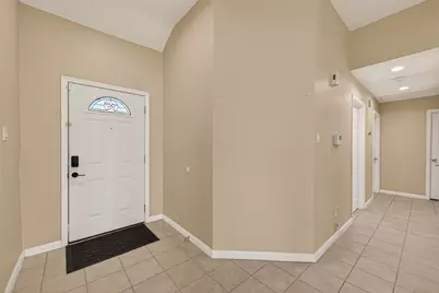 4818 Marburg Court, Houston, TX 77066 - Photo 7