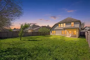 8530 E Highlands Crossing, Highlands, TX 77562 - Photo 17