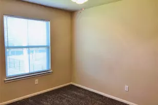 2512 S Houston Ave, Humble, TX 77396 - Photo 11