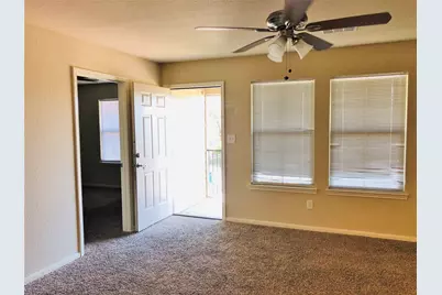 2512 S Houston Avenue, Humble, TX 77396 - Photo 7