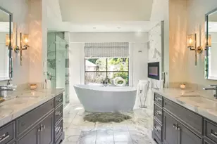 2402 McClendon St, Houston, TX 77030 - Photo 25