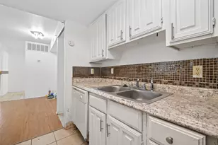 6001 Reims Rd, Houston, TX 77036 - Photo 11