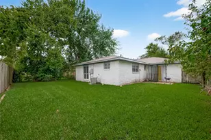 12811 Roandale Dr, Houston, TX 77048 - Photo 33