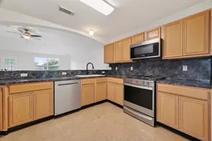 25311 Barmby Dr, Tomball, TX 77375 - Photo 7