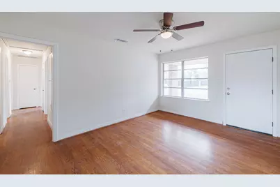 723 E Spreading Oak Drive, Houston, TX 77076 - Photo 5