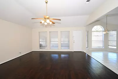 7854 Log Hollow Drive, Houston, TX 77040 - Photo 11