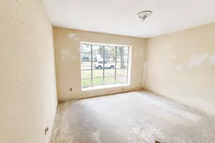 5118 Lawn Arbor Dr, Houston, TX 77066 - Photo 19