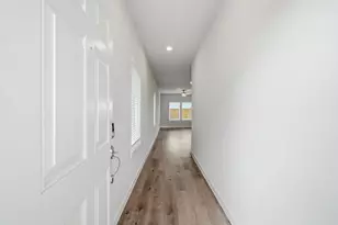 3325 Young Clover Wy, Houston, TX 77047 - Photo 3