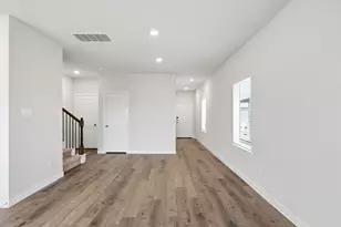 3325 Young Clover Wy, Houston, TX 77047 - Photo 9