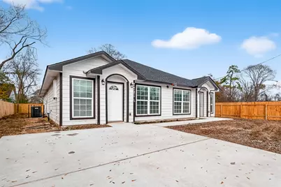 7725 Hoffman Street #A B, Houston, TX 77016 - Photo 1